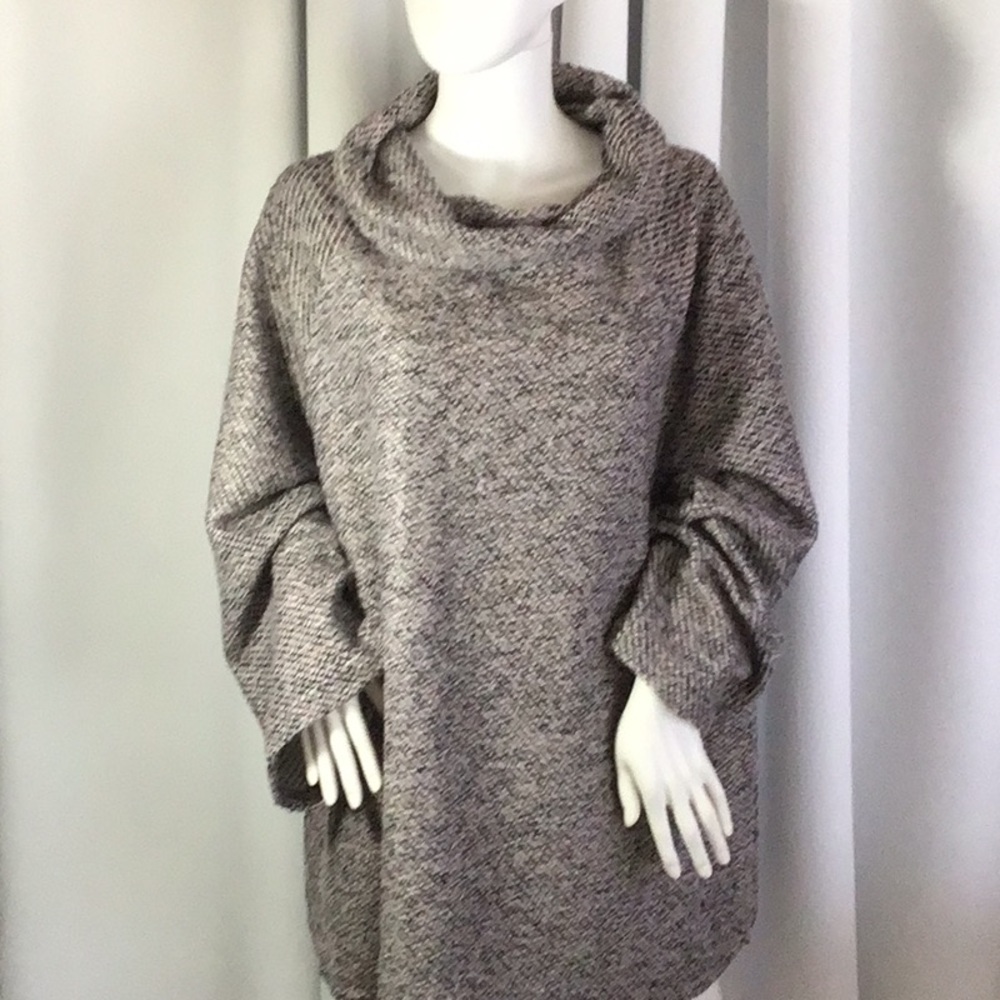 Cafe lot439 nwt cowl neck tunic